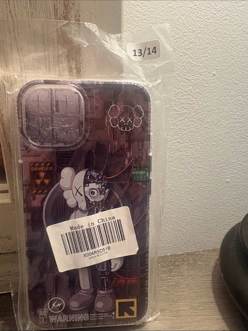 iPhone 13/14 Cartoon Graphic Phone Case Black New